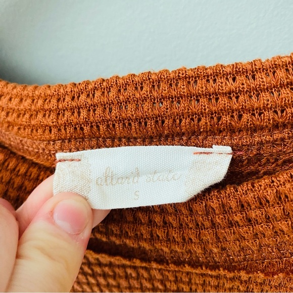 Altar'd State Long Sleeve Top Rust Orange Sz Small - Picture 5 of 9